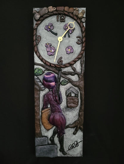 ON HER TIME - Time Sculpture Collection